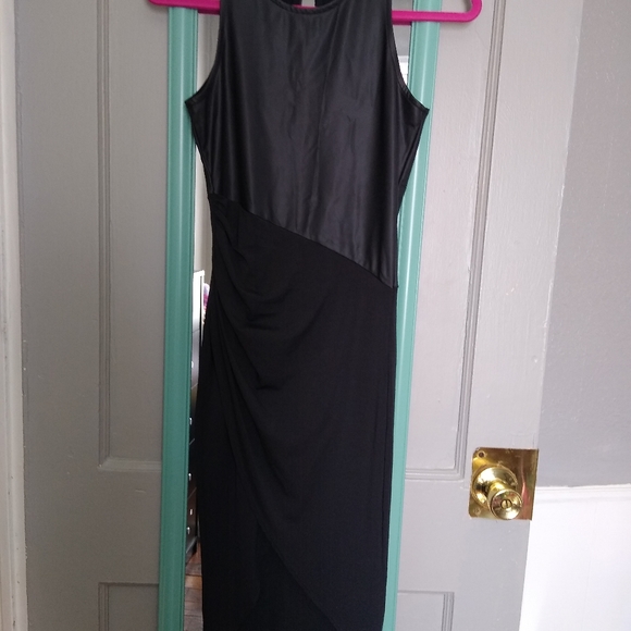 Sexy Hi-Lo dress - Picture 2 of 5